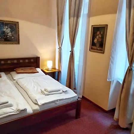 Apartament Delux Kolonada *